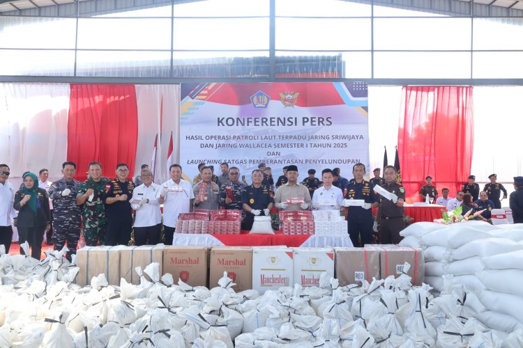 LINDUNGI NEGARA DARI KERUGIAN NEGARA, TNI AL HADIRI PENUTUPAN OPERASI PATROLI LAUT TERPADU SEMESTER 2025