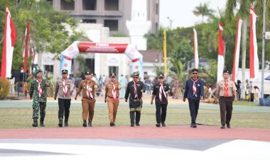 Kirab Kebangsaan Meriahkan Pembukaan HUT ke-80 RI di Batam