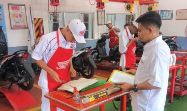 SMKN 3 Batam Gandeng Capella Honda Kepri untuk Uji Kompetensi Keahlian Siswa