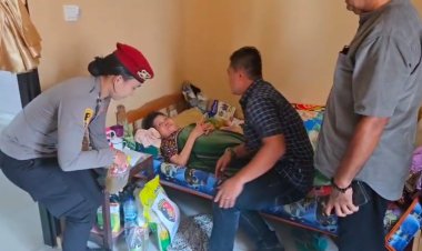 Polwan Humanis: Polwan Polres Lingga Hadir Dekat dengan Masyarakat Lewat Baksos Sembako