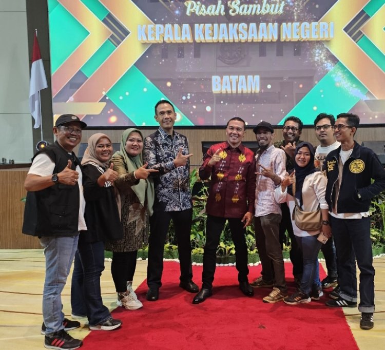 Pisah Sambut, Kru Batam24 Ucapkan Terima Kasih dan Doa untuk Kajari Batam I Ketut Kasna Dedi