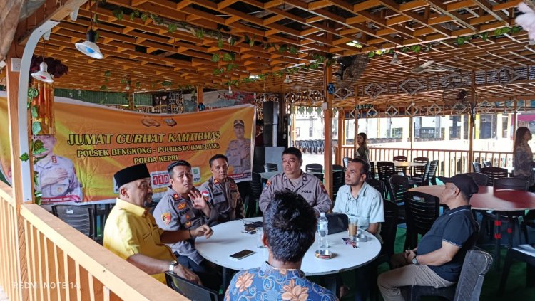 Polsek Bengkong Gelar Jumat Curhat Kamtibmas Bersama Masyarakat Bengkong