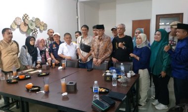 Dialog Santai Ismeth Abdullah dan Insan Pers, Bahas Isu Pembangunan Batam