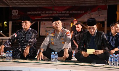 KAPOLDA KEPRI HADIRI DOA BERSAMA DAN NYALA LILIN UNTUK DUA DRIVER OJOL YANG GUGUR