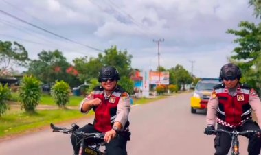 Personel Sat Samapta Polres Lingga Patroli Sepeda, Wujudkan Polisi Humanis dan Dekat dengan Warga