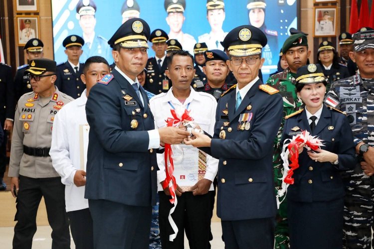 Wali Kota Amsakar: Transportasi Adalah Tulang Punggung Kemajuan Negeri di Momen Harhubnas 2025