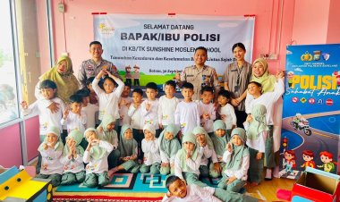 Polisi Sahabat Anak, Ajak Si Kecil Belajar Tertib Lalu Lintas Sejak Dini
