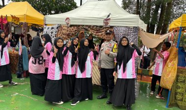 Bhabinkamtibmas Kelurahan Kampung Pelita Dukung Kegiatan Market Day di SMP Al Azhar Batam