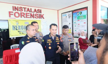 POLDA KEPRI GELAR KONFERENSI PERS PEMULANGAN JENAZAH KORBAN KEBAKARAN KAPAL FEDERAL