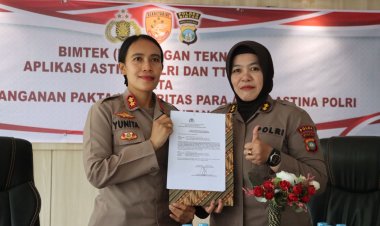 Bimtek Transformasi Digital Pelaksanaan Aplikasi Astina Polri Dan Tte Polri Untuk Peningkatan Kualitas Layanan Administratif Di Setum Polda Kepri
