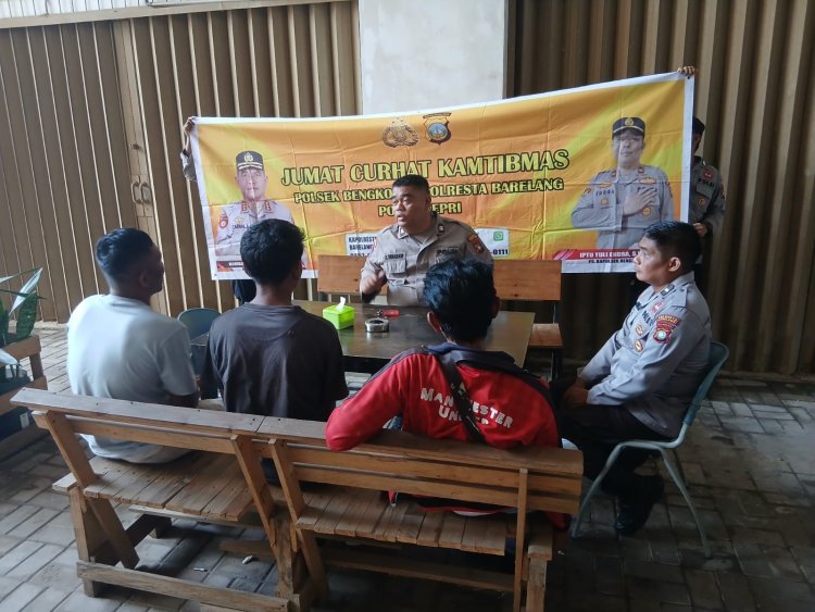 Polsek Bengkong Gelar Jumat Curhat, Warga Apresiasi Upaya Polisi Jaga Kamtibmas