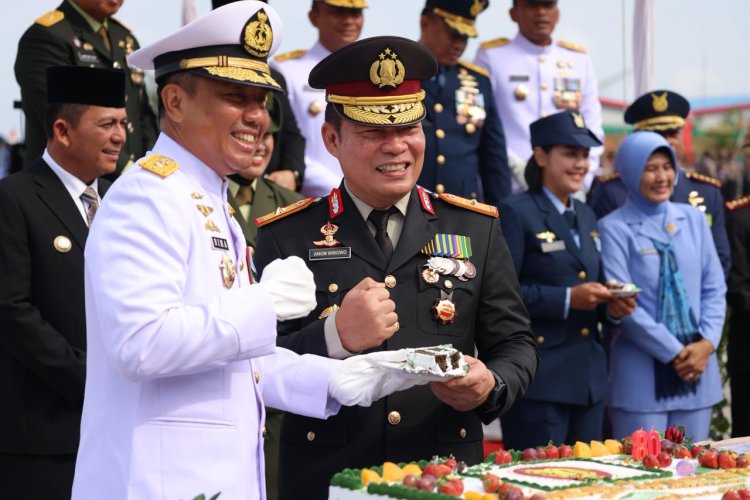 Wakapolda Kepri Hadiri Upacara HUT TNI ke-80 di Tanjungpinang