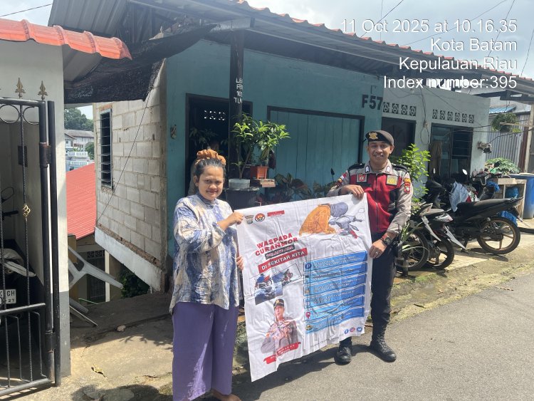 Polsek Bengkong Laksanakan Patroli Humanis Berikan Himbauan Cegah Premanisme Dan Kejahatan Online