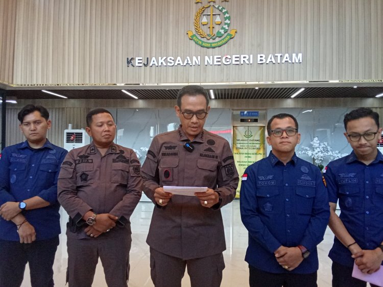 Empat Pejabat PT Persero Batam Resmi Jadi Tersangka Kasus Korupsi Asuransi Aset Rp2,2 Miliar
