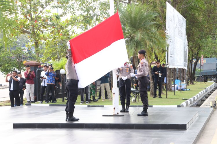 Upacara Bendera 17 Hari Bulan Tingkat Kota Batam di Polresta Barelang, Wujud Sinergi dan Semangat Kebangsaan