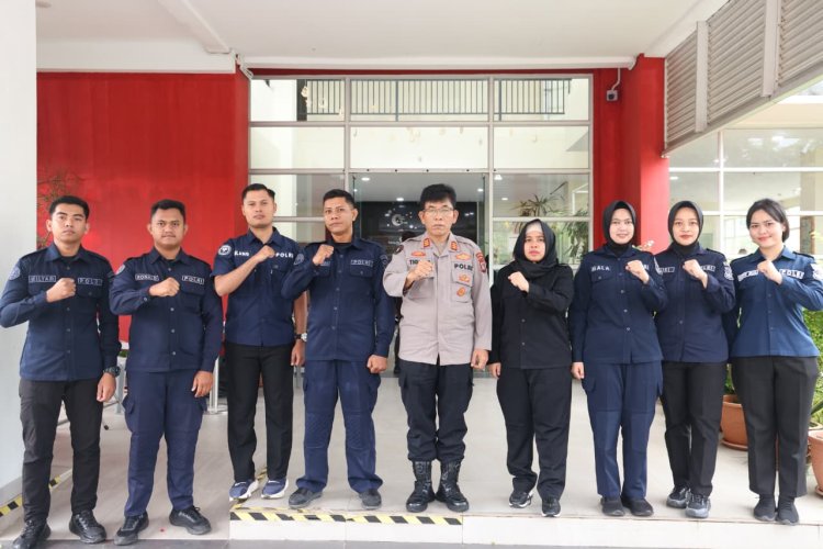 POLDA KEPRI GELAR DONOR DARAH SERENTAK DALAM RANGKA HARI JADI HUMAS POLRI KE-74 TAHUN 2025