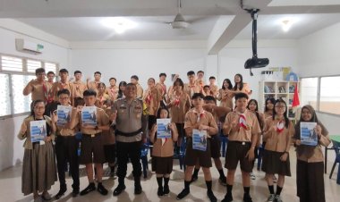 Bhabinkamtibmas Lubuk Baja Sosialisasikan Penerimaan Siswa Baru SMA Kemala Taruna Bhayangkara ke SMP Ananda