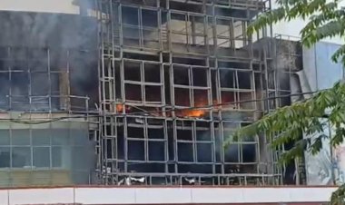 Minimarket HBC di Sekupang terbakar, seluruh barang dagangan hangus dilalap api