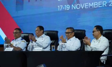 Batam Jadi Tuan Rumah Marpolex 2025, Ratusan Petugas Gabungan Turun ke Laut untuk Simulasi Penanganan Tumpahan Minyak