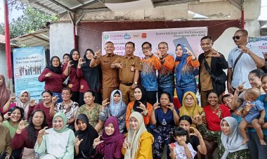 Sosialisasi Identitas Kependudukan Digital di Kampung Air: Warga Antusias, Dukcapil dan Yayasan Cahayamu Dorong Literasi Digital Aman