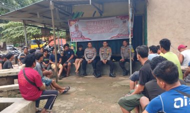 Polsek Batu Ampar Gelar Jumat Curhat Kamtibmas Bersama Warga Tanjung Sengkuang