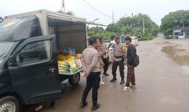 Polsek Sei Beduk dan Bulog Batam Gelar Gerakan Pangan Murah di Depan Bida Trade Center
