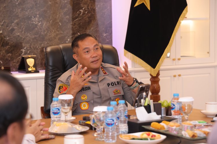 KAPOLDA KEPRI SAMBUT TIM BPK RI DALAM PEMERIKSAAN EFEKTIVITAS PENGELOLAAN KEUANGAN BLU RUMKIT BHAYANGKARA