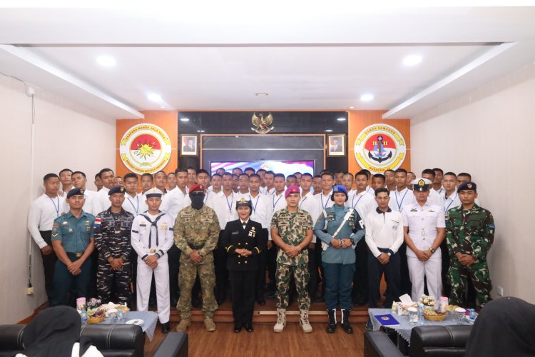 KODAERAL IV BERIKAN WAWASAN KEBANGSAAN KEPADA PASKIBRAKA MUSI RAWAS TAHUN 2025