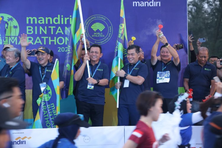 WAKAPOLDA KEPRI HADIRI MANDIRI BINTAN MARATHON 2025: PASTIKAN PENGAMANAN KONDISIF DI KAWASAN LAGOI BAY