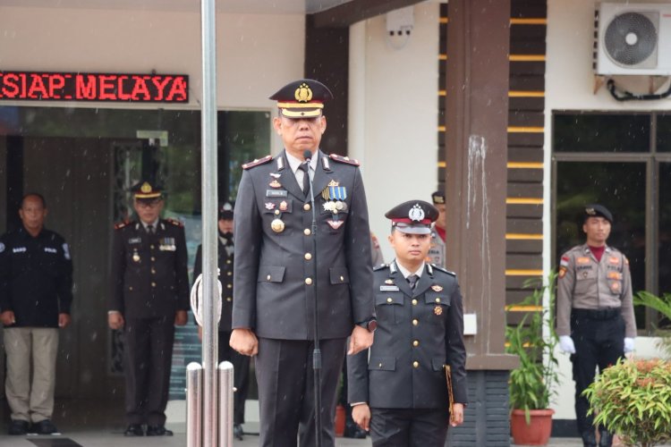 Upacara Hari pahlawan di Polres Bintan berlangsung khidmat
