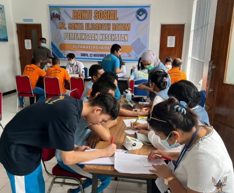 RUTAN BATAM GANDENG RS SANTA ELISABETH GELAR BAKTI SOSIAL KESEHATAN BAGI WARGA BINAAN