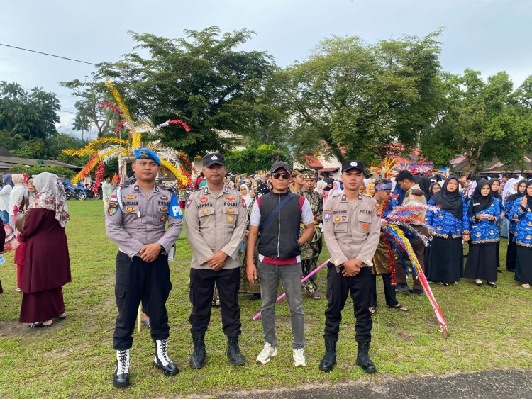 Polres Lingga Amankan Pawai Pendidikan HUT PGRI ke-80 dan Hari Jadi Lingga ke-22