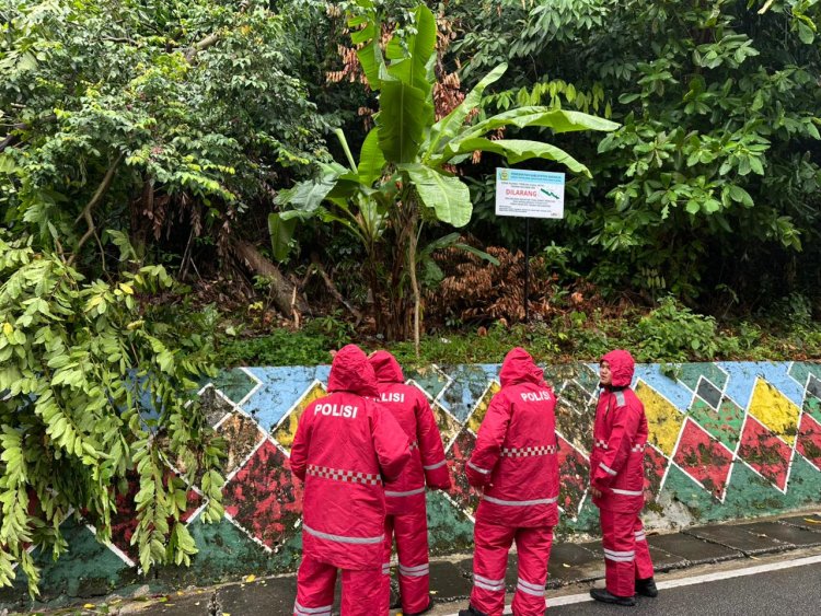 Sat Samapta Polres Karimun Patroli Siaga Bencana dan Pemantauan Lokasi Rawan Banjir