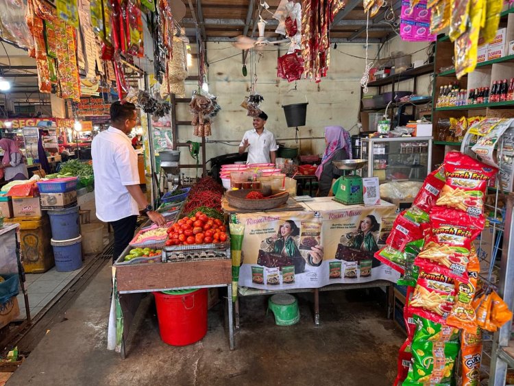 Satgas Pangan Polresta Barelang Pastikan Harga Beras di Pasar Mega Legenda Sesuai HET