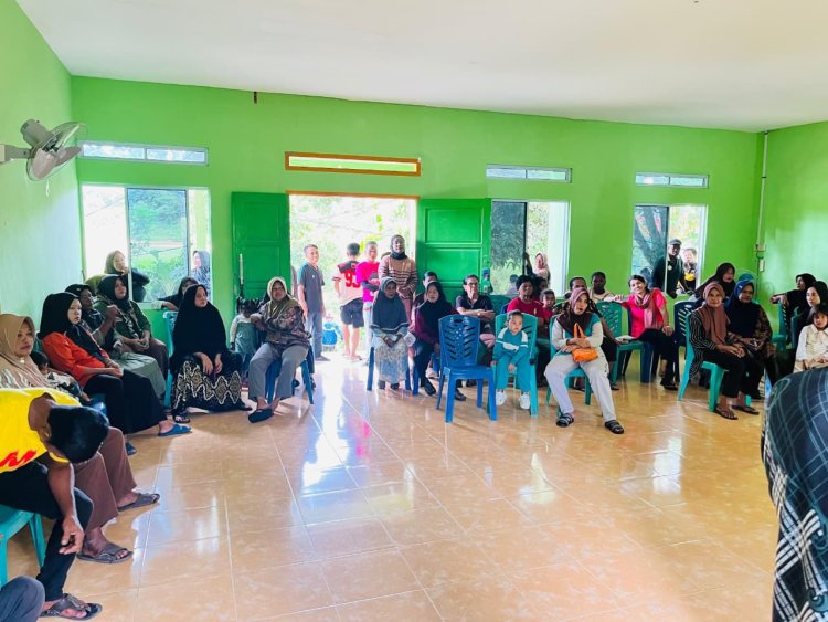 Sukseskan Penyaluran Bantuan, Polres Lingga Hadir Amankan BLTS–KESRA Tahun 2025 di Tanjung Kelit