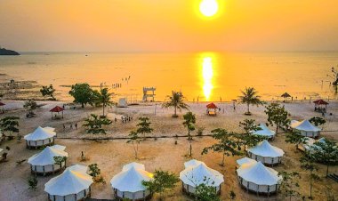 Destinasi Instagramable: Pantai Viovio Kian Digemari Jelang Musim Liburan 5 Desember 2025