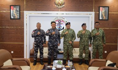 PERKUAT SINERGI OPERASI PERBATASAN, DANKODAERAL IV TERIMA KUNJUNGAN KEHORMATAN PANGKOARMADA I