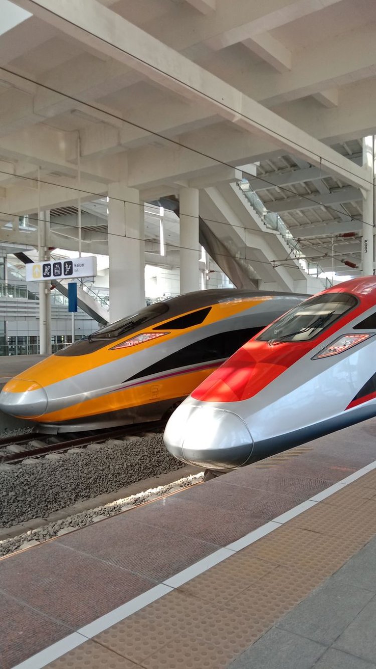 Whoosh Makin Ngebut: Melesatnya Kereta Cepat Jakarta-Bandung Menuju Ekspansi Lanjut