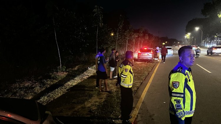 Cepat, Tepat, Tanggap! Quick Respon 110 Polresta Barelang Amankan Laporan Kecelakaan di Sukajadi