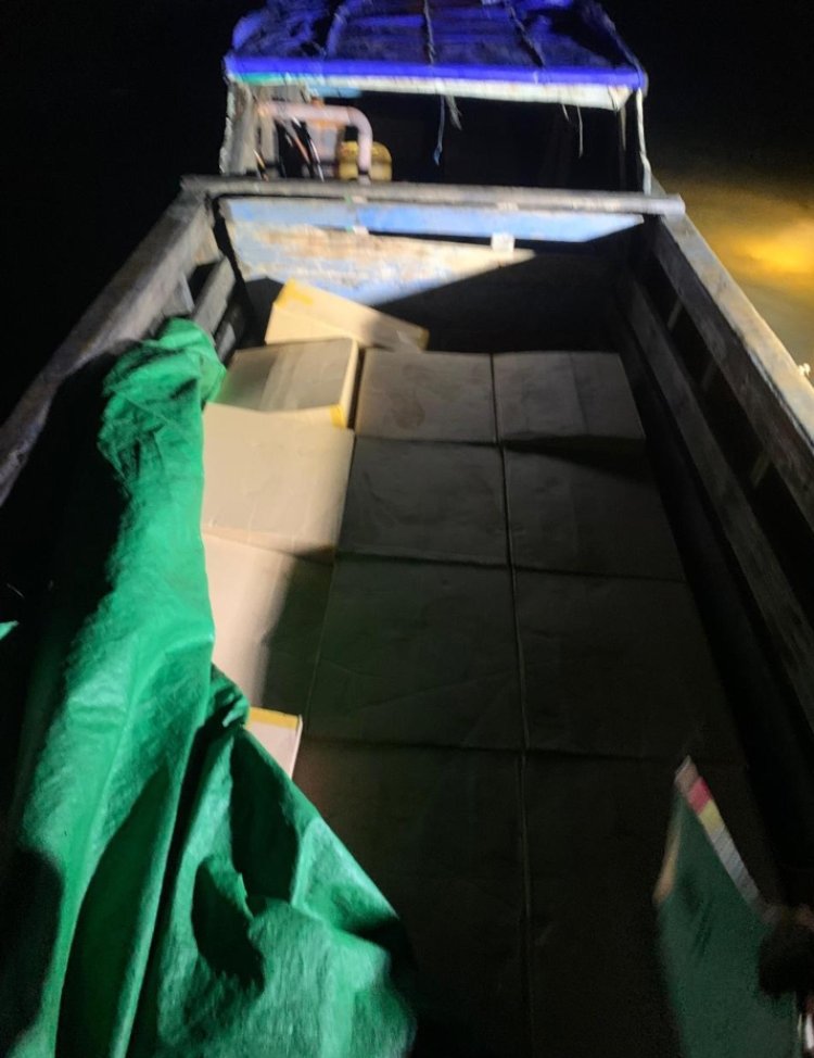 Bea Cukai Batam Gagalkan Penyelundupan Rokok Ilegal di Perairan Pulau Ngenang