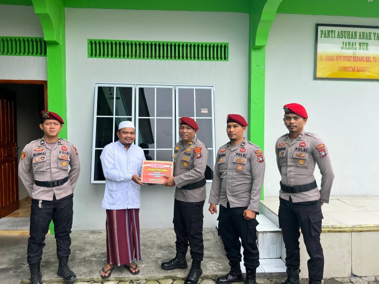 Satreskrim Polres Karimun Salurkan Bansos Dalam Rangka Hari Jadi Reserse