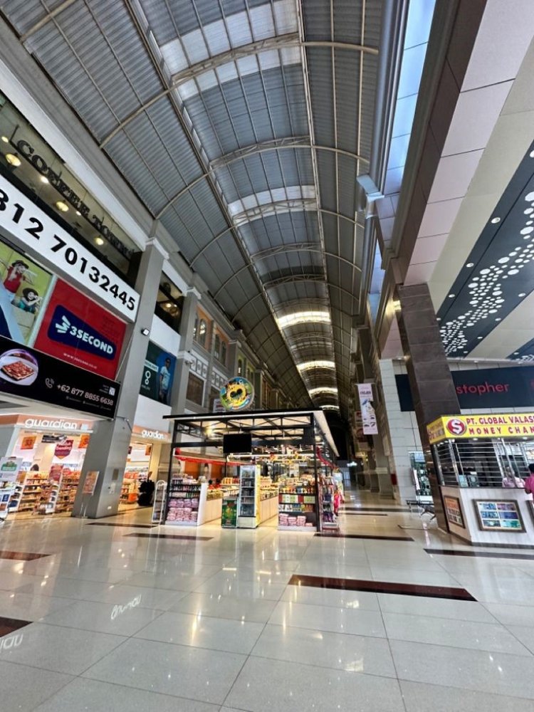 Batam Kian Dijejali Mal Raksasa: Surabaya Belanja Modern Kian Diminati Turis dan Warga Lokal