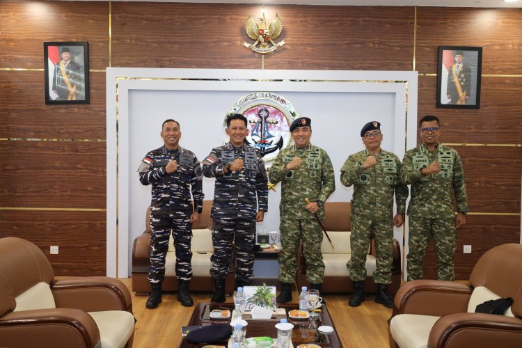 PERKUAT SINERGI OPERASI PERBATASAN, DANKODAERAL IV TERIMA KUNJUNGAN KEHORMATAN PANGKOARMADA I