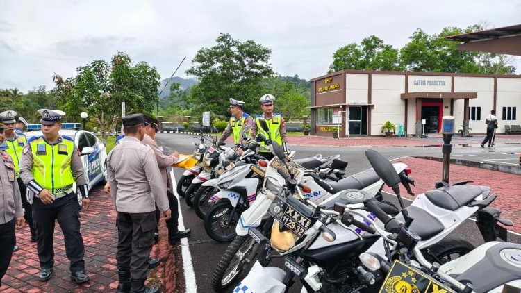 Polres Lingga Gelar Pemeriksaan Randis, Pastikan Kesiapan Personel Jelang Nataru