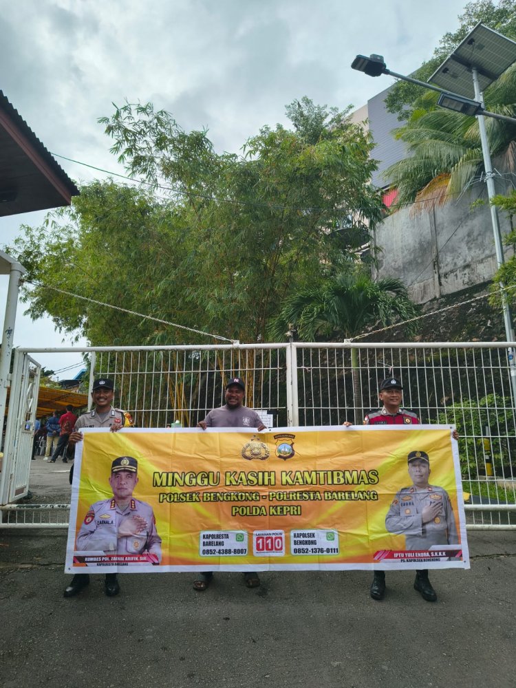 Polsek Bengkong Gelar Minggu Kasih Kamtibmas Bersama Jemaat Gereja Santo Damean