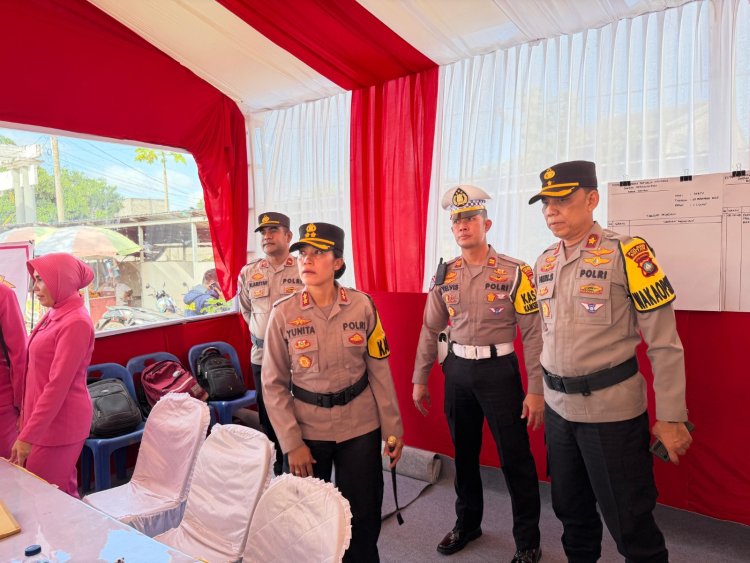 Pastikan pelayanan maksimal jelang nataru, kapolres Bintan cek langsung Pos Pelayanan