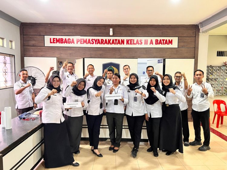 Kunjungan Natal Warnai Sukacita Warga Binaan di Lapas Batam