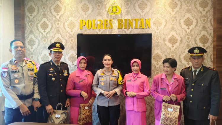 Apresiasi Dedikasi, 73 Personel Polres Bintan Resmi Naik Pangkat Setingkat Lebih Tinggi