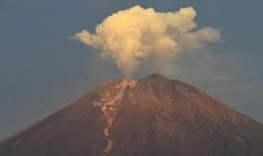 Indonesia Siaga: Gunung Semeru Kembali Erupsi, Status Tiga Gunung Api Naik Menjadi Waspada dan Siaga