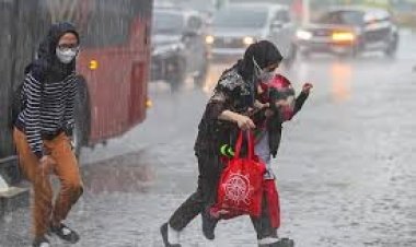 Waspada! BMKG Rilis Peringatan Dini Cuaca Ekstrem: 80% Wilayah Indonesia Masuk Puncak Musim Hujan